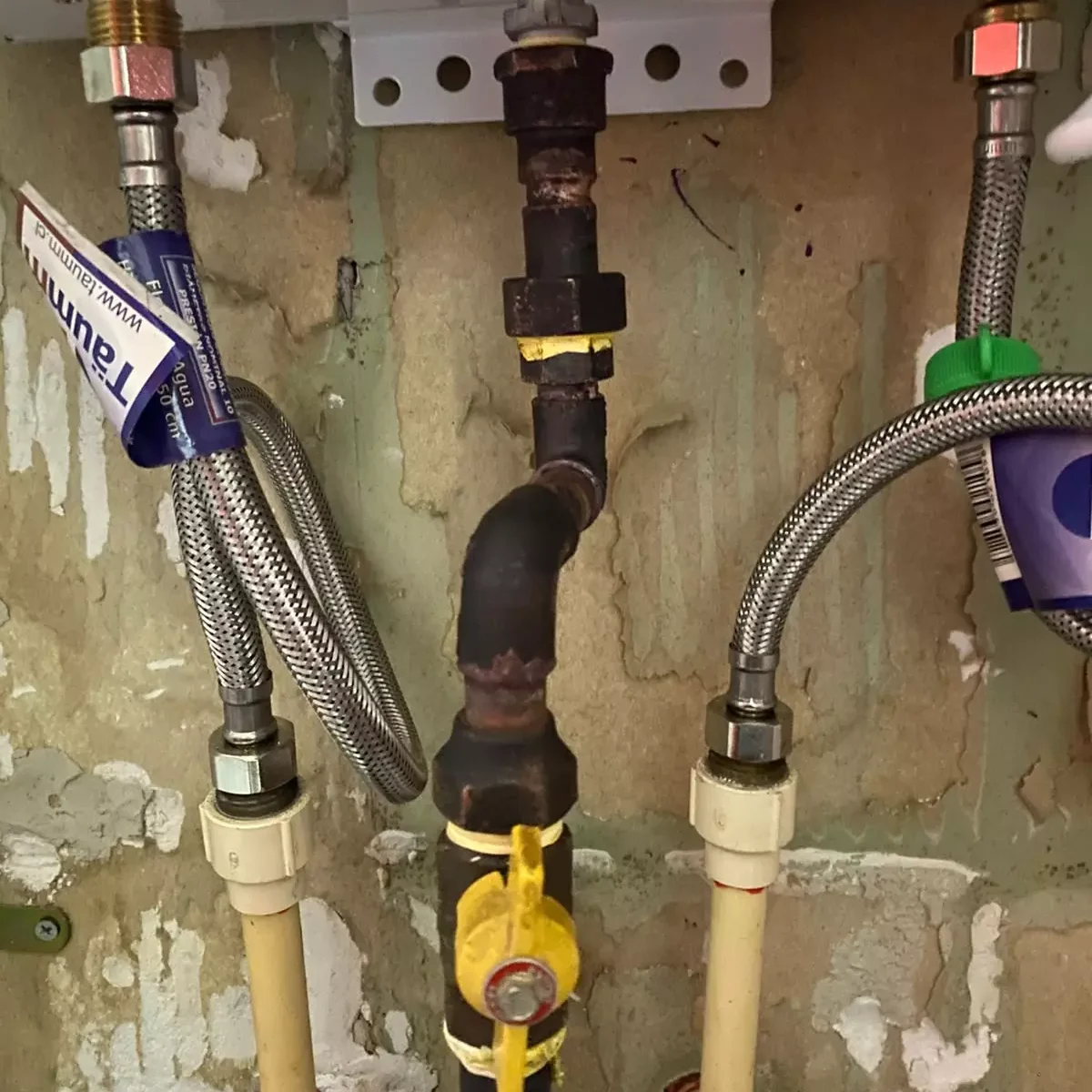 Instalación de Calefont con soldadura fuerte en placilla 
